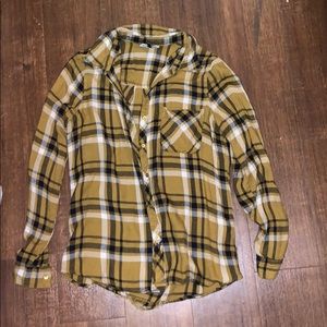 FRANCESCA’S flannel